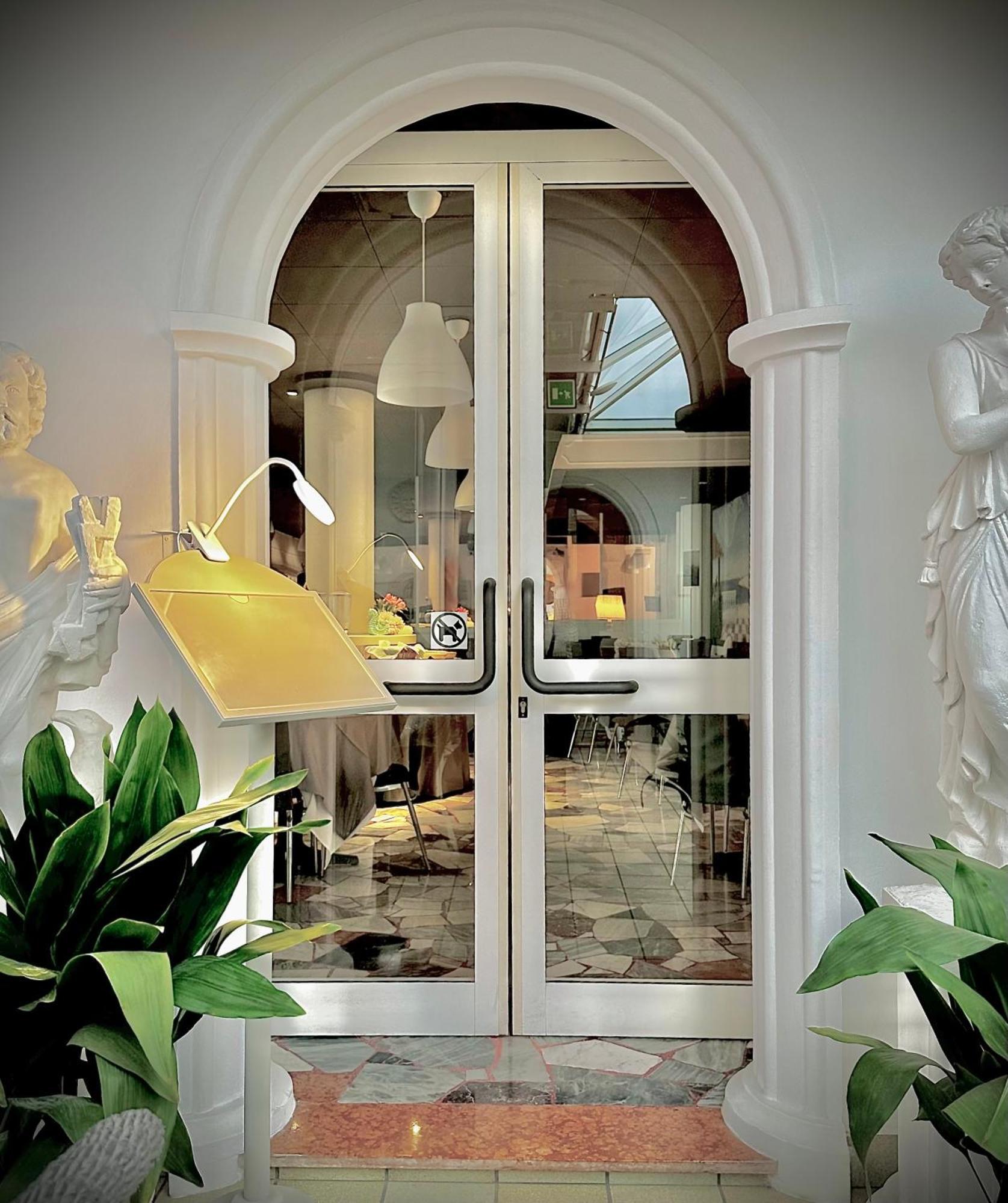 Hotel La Parigina Λινιάνο Σαμπιαντόρο Εξωτερικό φωτογραφία
